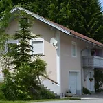 Haus Jasmin בית נופש *